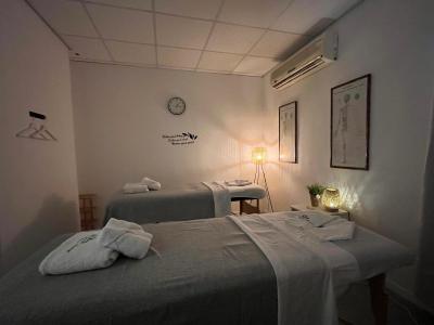 Akk medical massage centre & Thai spa