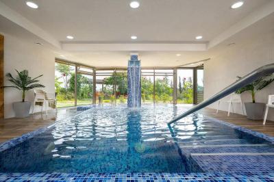 ספא אחוזת אסיינדה ביער מעלות תרשיחא - Hacienda Mansion Spa