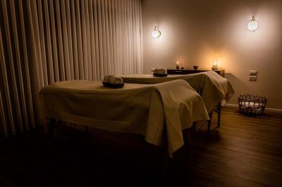 לאו ספא באשקלון - Leo spa  ashkelon